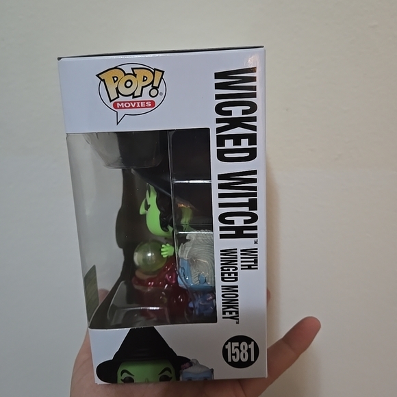 Funko Pop! Vinyl: The Wizard of Oz - Wicked Witch with Winged Monkey - Picture 4 of 6